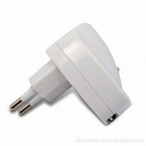 Travel Charger for Apple's iPhone 3, 4G, 5/7V Output Voltage